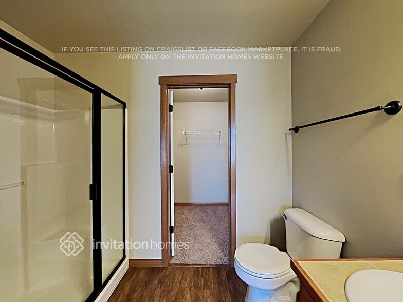 Building Photo - 10016 13th Dr SE