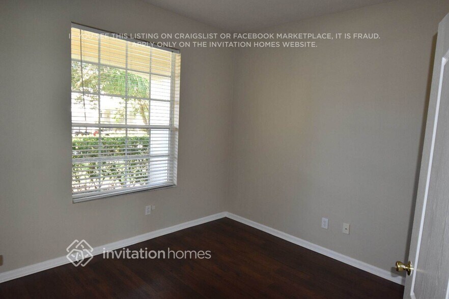 Building Photo - 12405 Cedarfield Dr