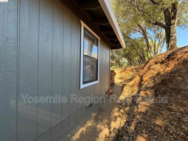 Building Photo - 20790 Ferretti Rd