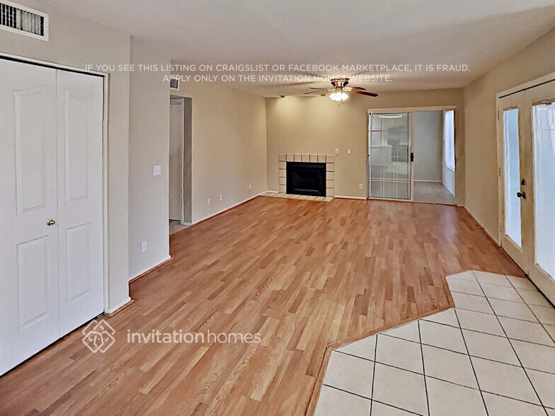 Building Photo - 1022 S Surfside Dr