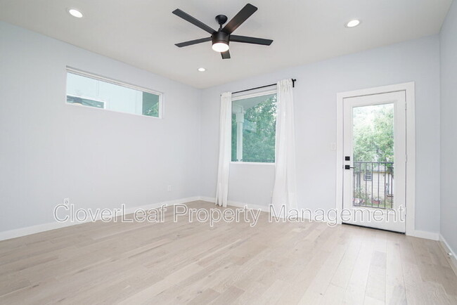 Building Photo - 2109 Schley Ave