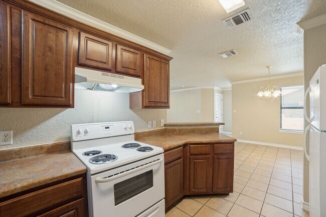 Building Photo - 11443 Creek Eagle