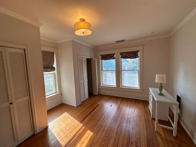 Building Photo - 1318 Harbert Ave