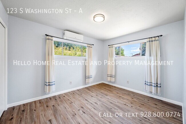 Building Photo - 123 S Washington St