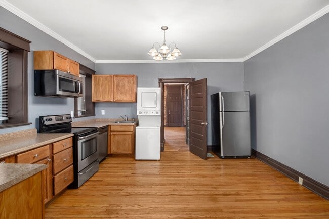 Building Photo - 3431 Juniata St
