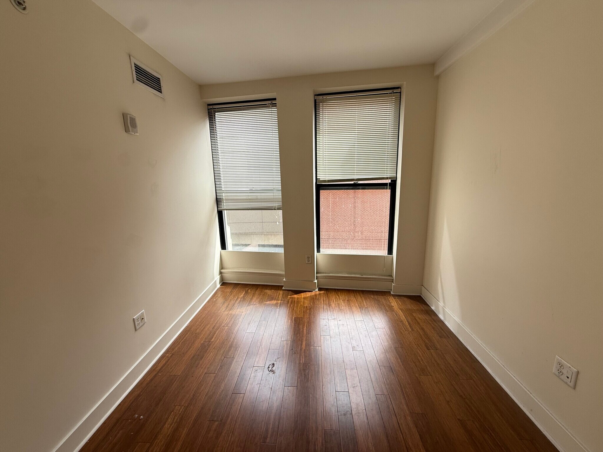 Building Photo - 8 Winter St