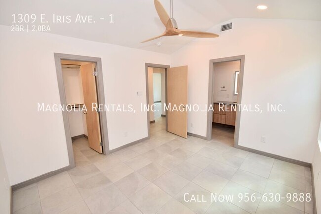 Building Photo - Park Terrace Gated Community - Luxury Livi...