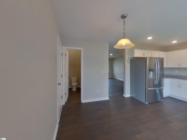 Building Photo - 283 Millen Dr
