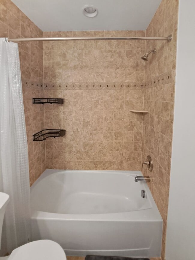 Building Photo - 1701 Walcott Ln