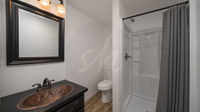 Building Photo - Beautiful 2 Story home in the Heart of Bri...