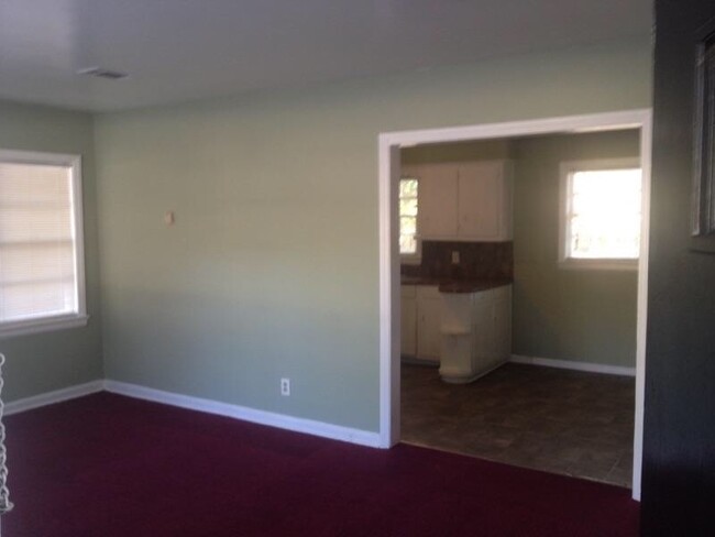 Building Photo - **AVAILABLE NOW**Near Ft. Benning. Columbu...