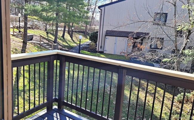 Building Photo - 3502 Fox Ln