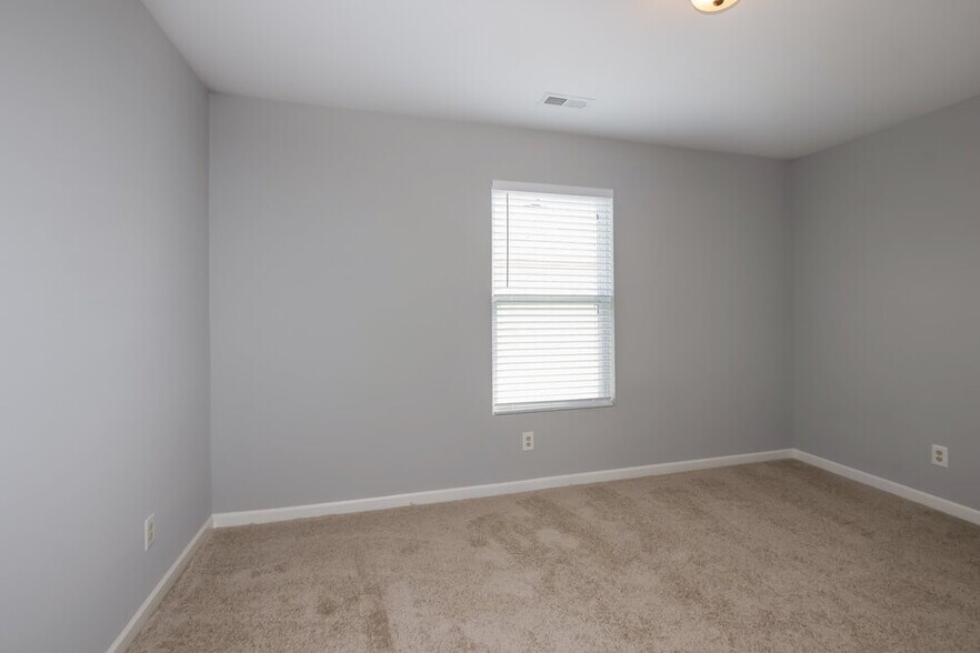 Building Photo - 4214 Quinn Drive