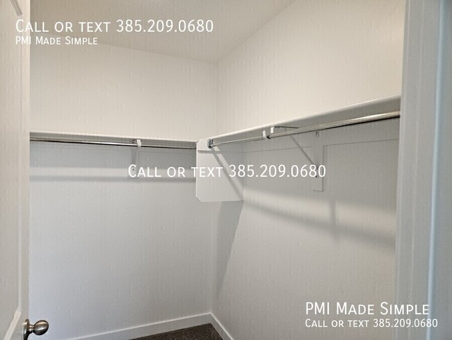 Building Photo - 866 E Sand Dollar Wy
