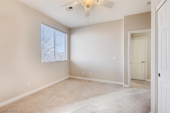 Building Photo - 8318 Hampshire Bay St