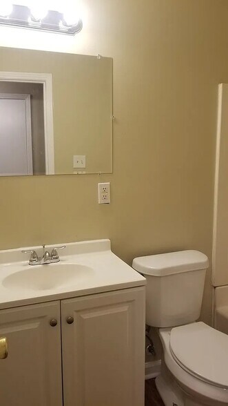 Building Photo - 4903 De Priest Ct