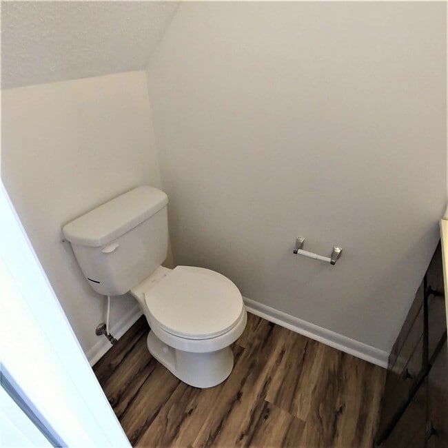 Building Photo - 9B Port West, Swansboro