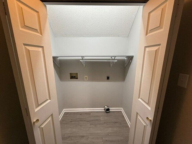 Building Photo - 5003 Trace Manor Ln