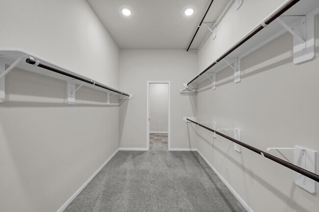 Building Photo - 2807 Jehlon Ln