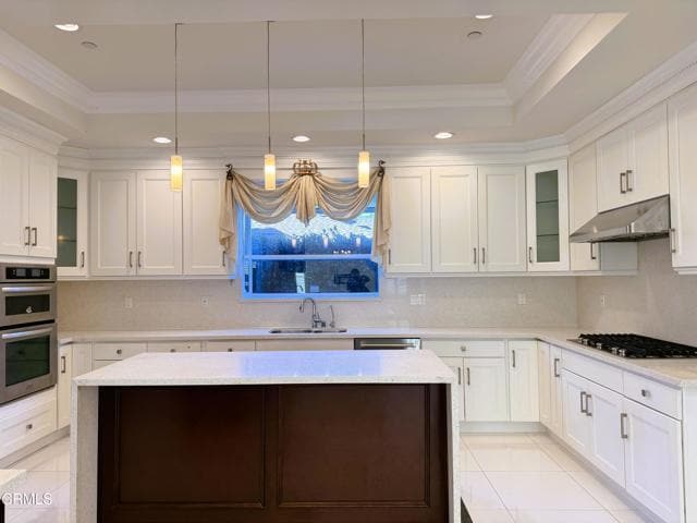 Building Photo - 5020 Camellia Ave