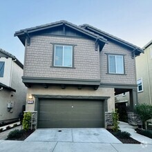 Building Photo - 1715 Tierra Ct