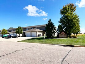 Building Photo - Autumn Wind Townhomes