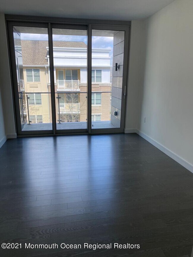 Building Photo - 30 Melrose Terrace