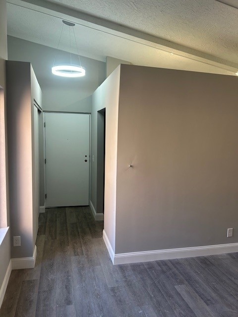 Building Photo - 6801 Cheviot Rd