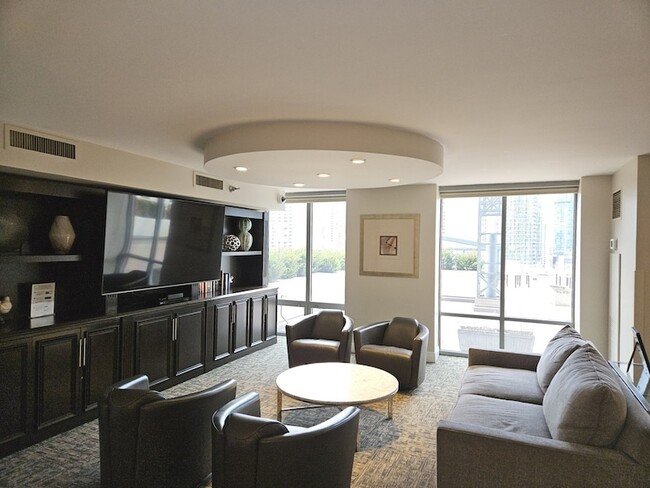 Building Photo - 474 N Lake Shore Dr