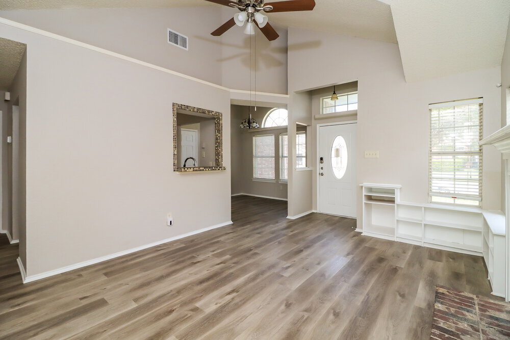 Building Photo - 8409 Tallahassee Ln