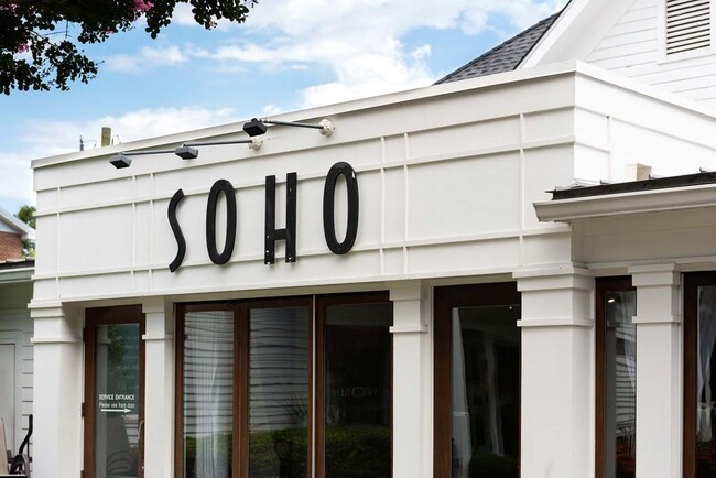 Building Photo - 3520 Vinings Ridge Ct