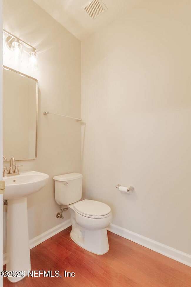 Building Photo - 2307 Sunset Bluff Dr