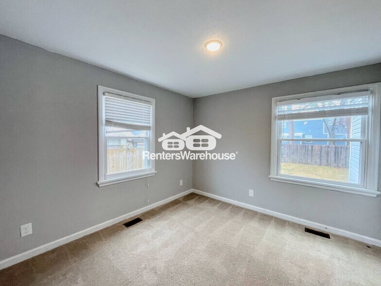 Building Photo - 3508 Creig St