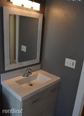 Bathroom 1 - 1686 Eddington Rd