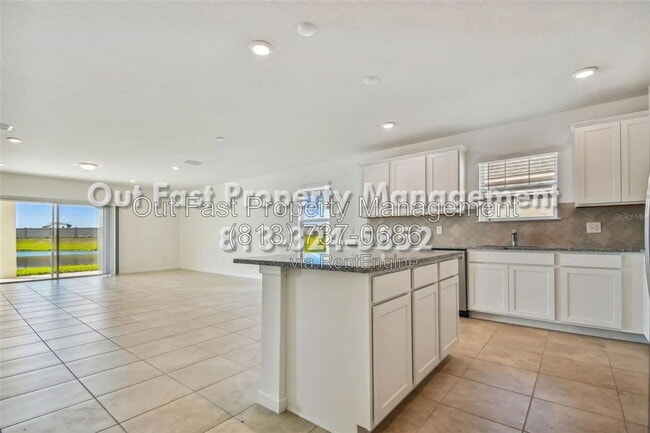 Building Photo - 3872 Capri Coast Dr