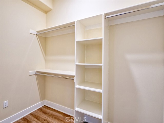 Building Photo - 56 E Duarte Rd