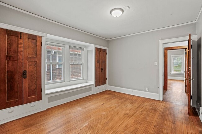 Building Photo - Maryland Upper near UWM