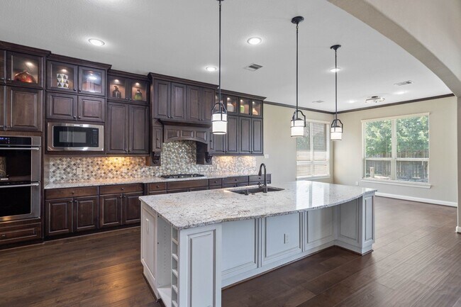 Building Photo - 27527 Stonebrook Manor Ln