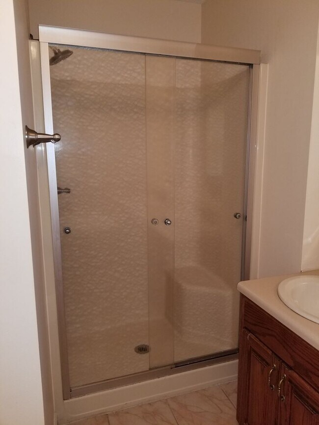 Building Photo - Ashley Lane, Enterprise, AL (Level Plains area)