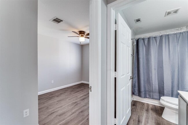Building Photo - 1408 Poppy Seed Ln