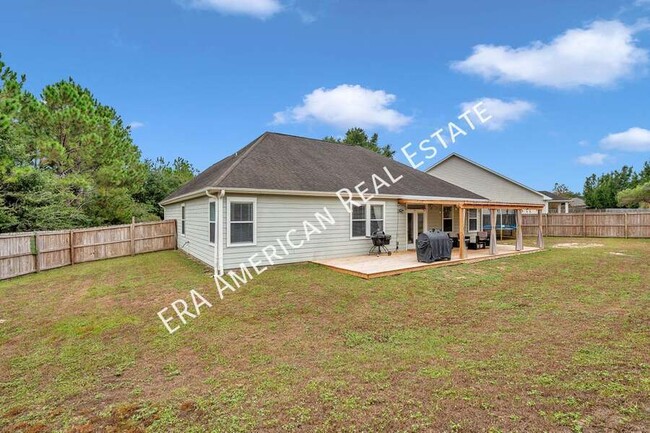 Building Photo - 321 Scotch Pine Ln