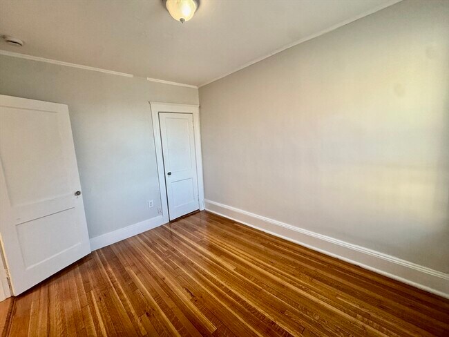 Building Photo - 1615 Commonwealth Ave