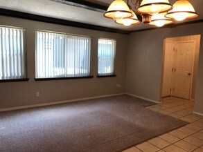 Vintage At 50th Oklahoma City Ok Apartment Finder
