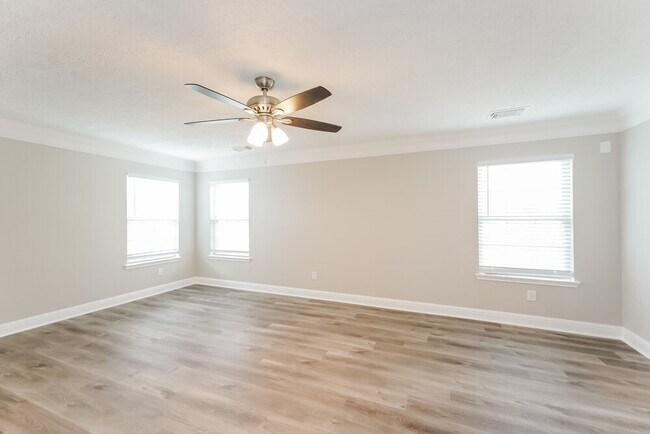 Building Photo - 19235 Danphe Landing Ct