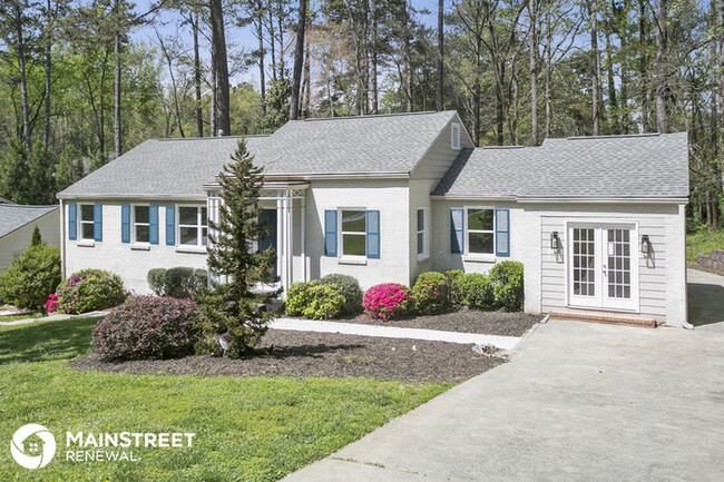 Building Photo - Welcome Home!