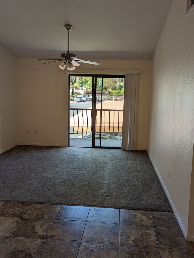 Building Photo - AMENITIES! Upstairs 1 Bed/ 1 Bath at Villl...