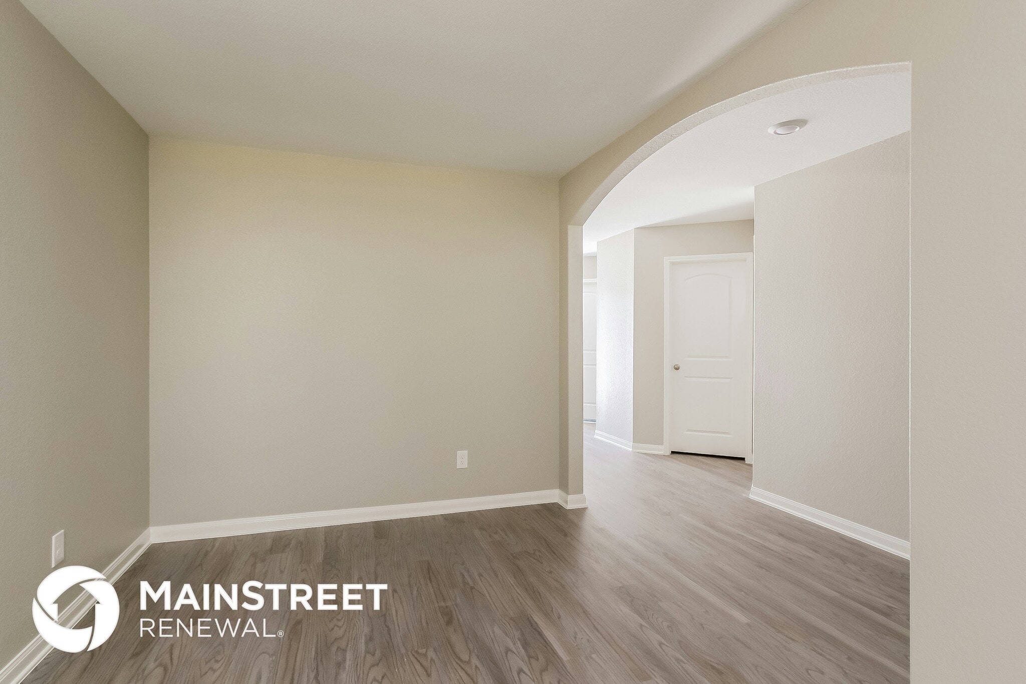 Building Photo - 23055 Bellini Dr