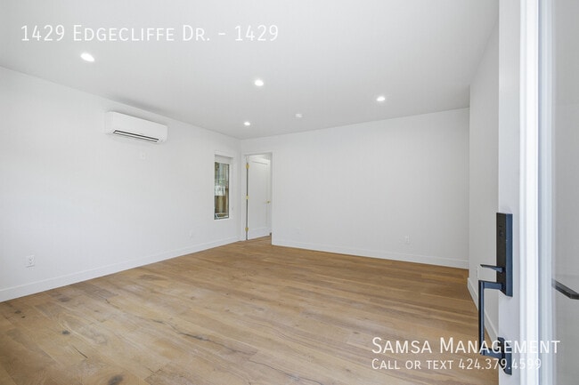 Building Photo - 1429 Edgecliffe Dr