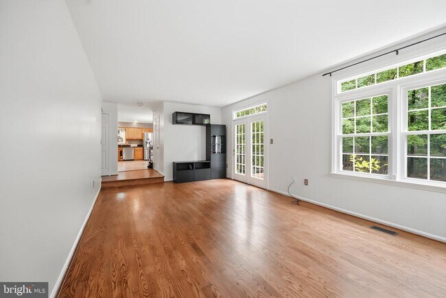 Building Photo - 10212 Winged Elm Cir
