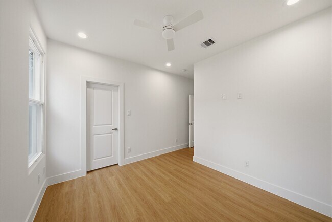 Building Photo - 6514 Luce St